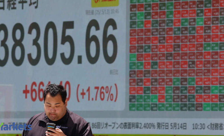 Japan’s 10-year bond yield reverses course to fall on portfolio rebalancing need