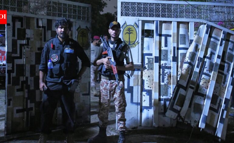 Pakistan: 4 troops, 6 terrorists killed in 90-minute gun battle at Karachi rangers HQ