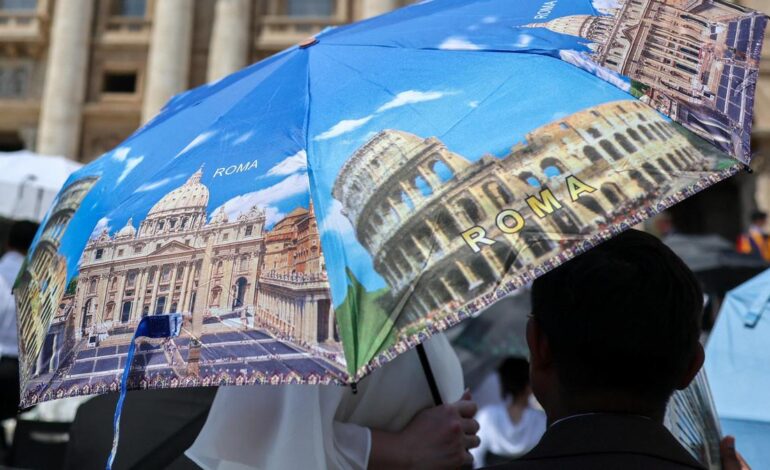 Europe swelters under record-breaking heatwave