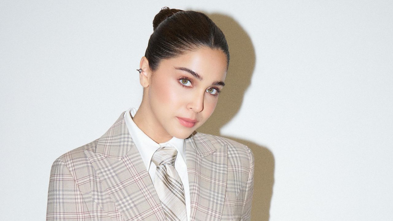 Sharvari paired a structured blazer with statement high-waist flare leg pants