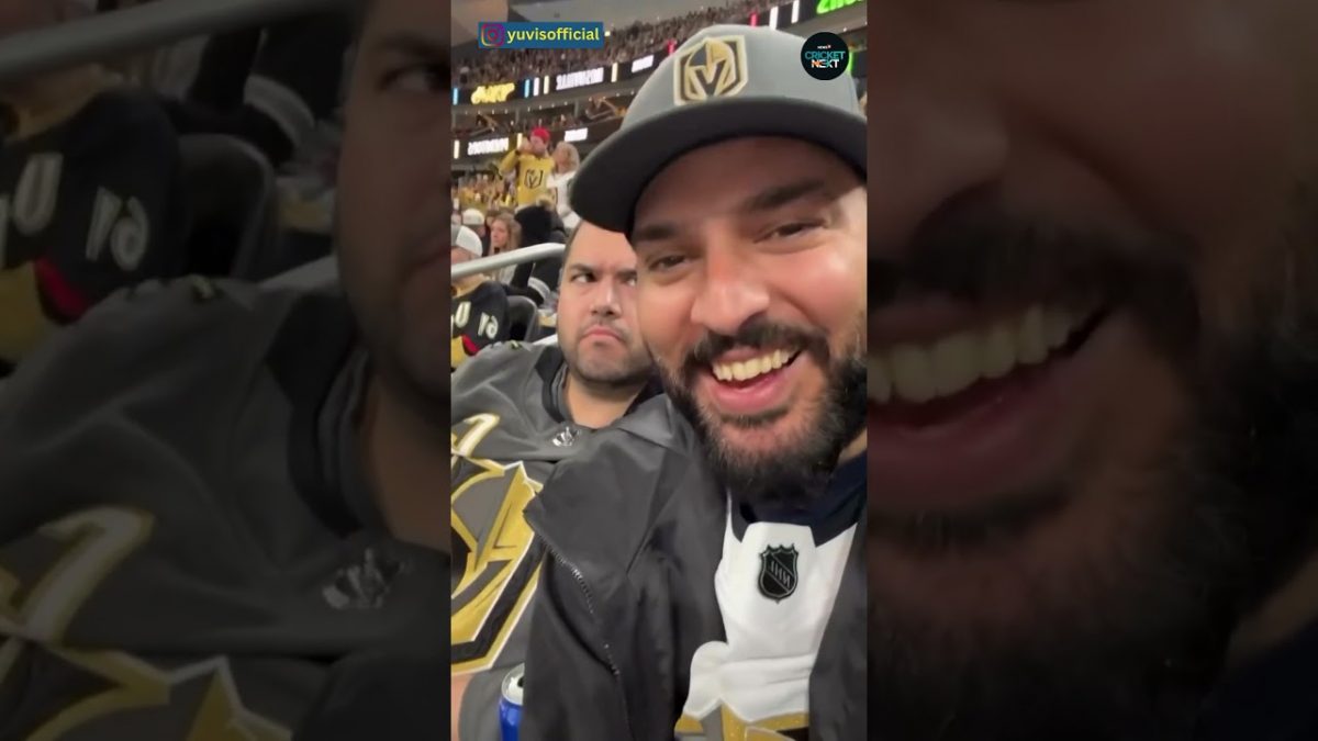 Yuvraj Singh Wishes Happy New Year 2024 in His Own Style | Cricket News