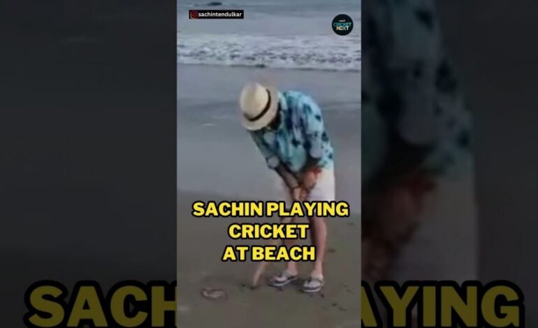 Sachin Tendulkar Palying Cricket At Beach | CricketNext | Cricket news | #shorts