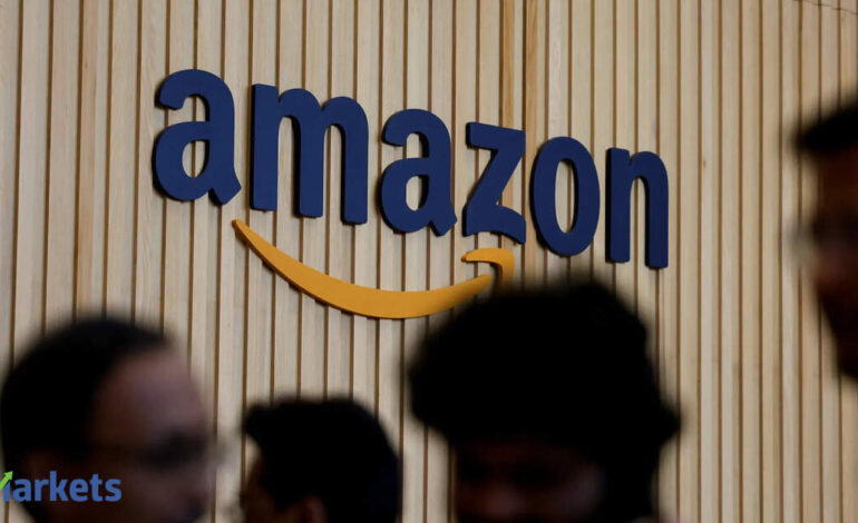 Amazon aims to raise $25 billion from bond sale, Bloomberg News reports