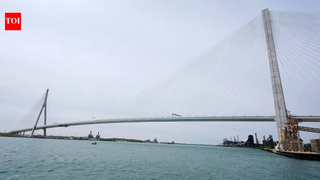 Gordie Howe International Bridge: Canada gives share of bridge profits to US to get Trump nod