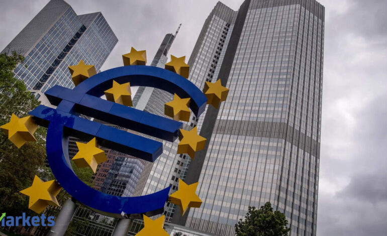 Global Market: Euro zone banks tighten credit standards amid geopolitical risks, ECB survey shows