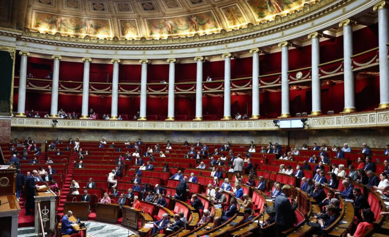 ‘No more social media before 15’: France passes landmark digital age law