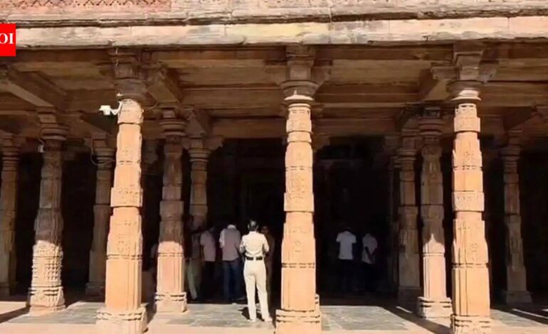 Bhojshala row: SC to hear Muslim side’s plea on alternate namaz site on Friday | India News