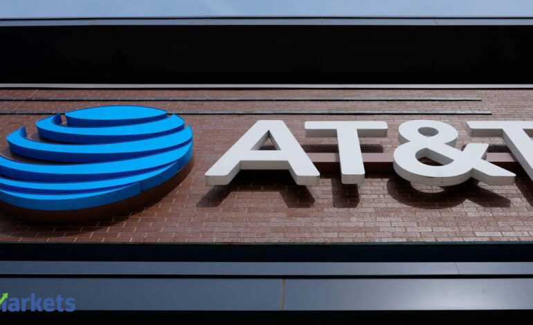 AT&T shares jump 4% after strong Q2 earnings, raising buyback target