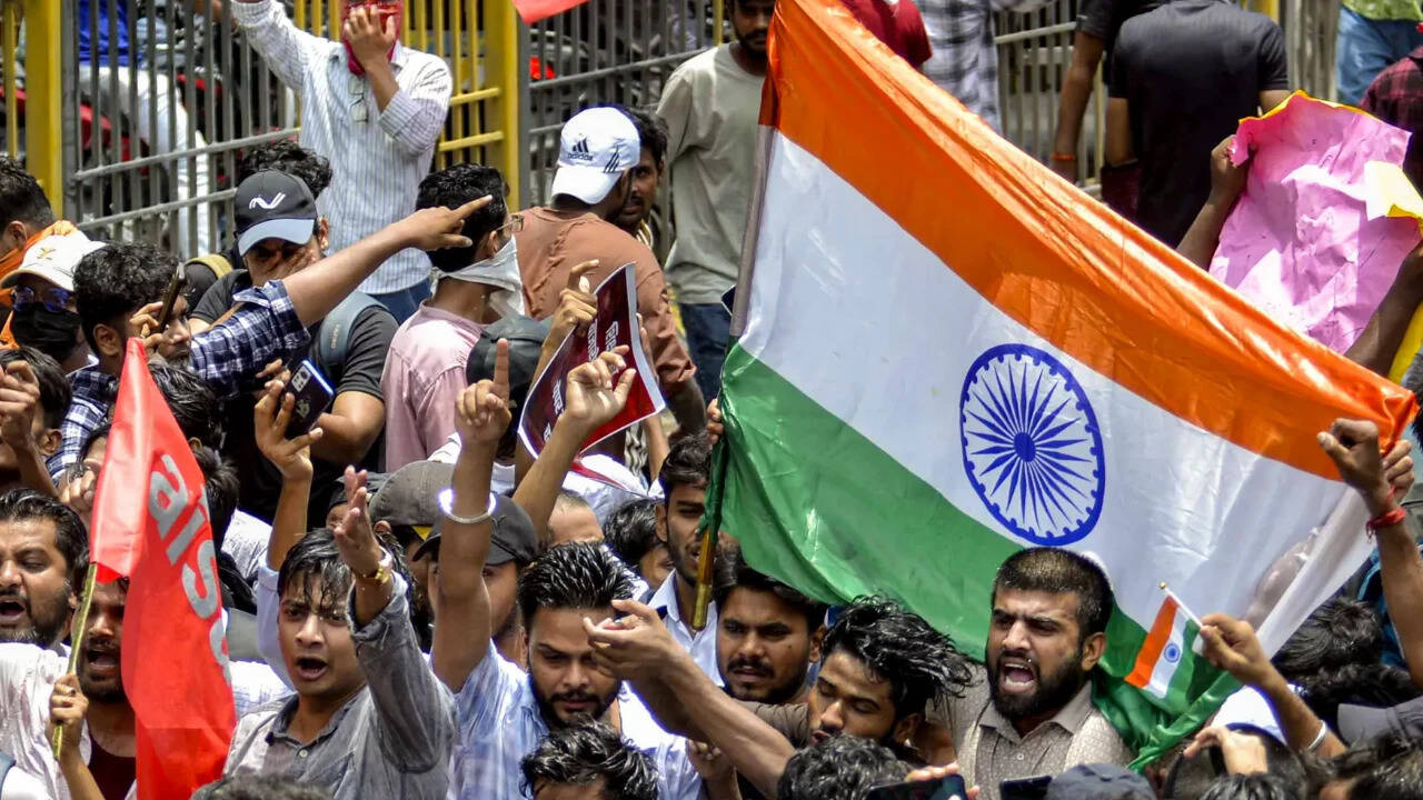 Water cannon, tug of war and a stolen gate: Patna NEET protest goes viral | India News