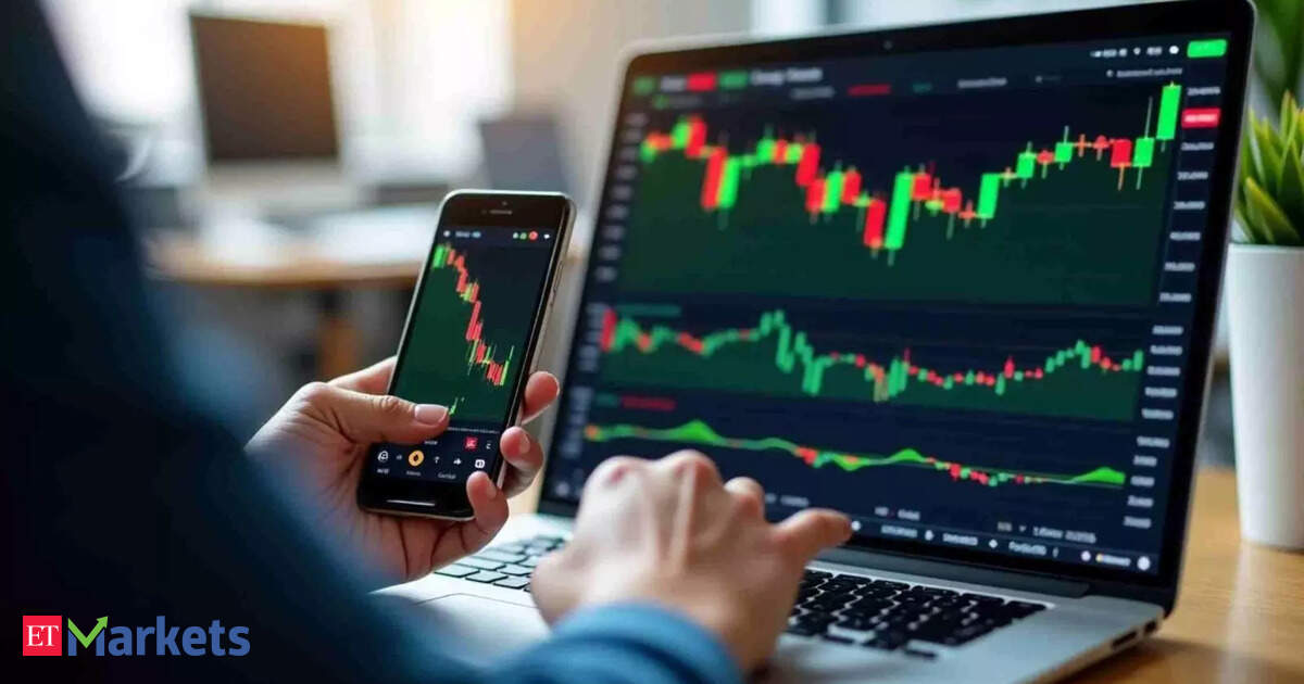Dow forecasts quarterly core profit slightly above estimates, warns of Middle East uncertainty