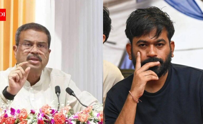 CJP, Centre set for 12:30 pm talks at Constitution Club; Pradhan’s resignation among key demand | India News