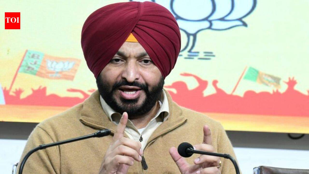 Ravneet Singh Bittu resigns from Union Council of Ministers; President Murmu accepts resignation | India News
