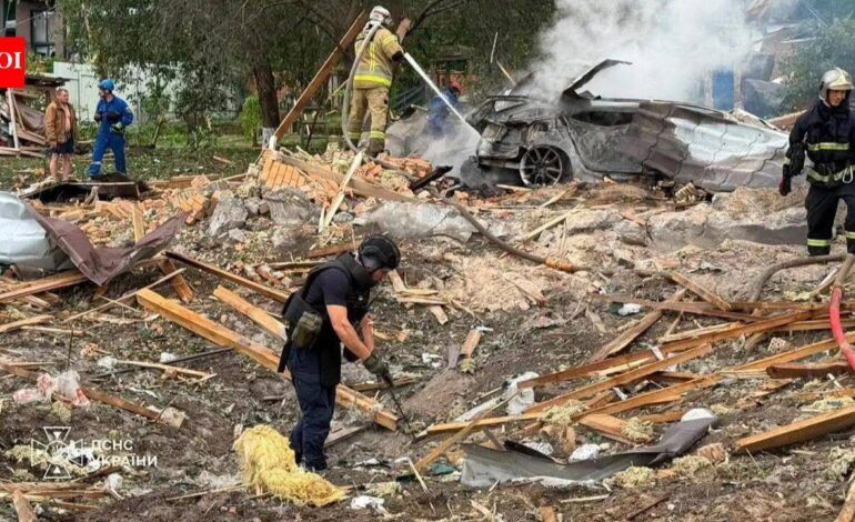 10 killed, nearly 100 injured in Russian strike on Ukraine defence event