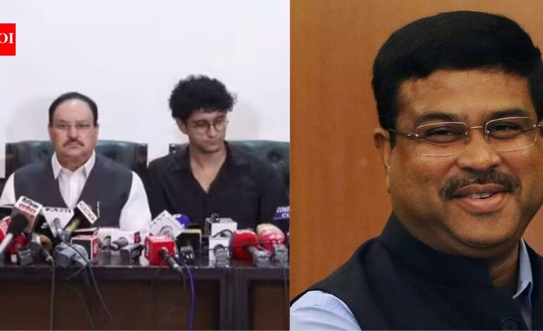 Evening news wrap: Centre agrees to withdraw FIRs, CJP calls off protest after Dharmendra Pradhan quits & more | India News