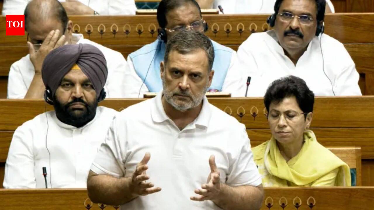 Rahul Gandhi demands Amit Shah’s sacking, seeks SC-monitored probe into protest crackdown | India News