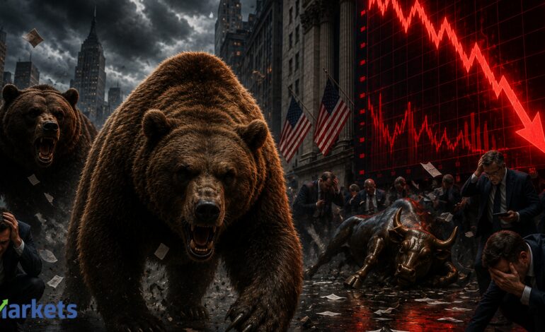 US stocks: US market closes down sharply after Fed holds rates unchanged