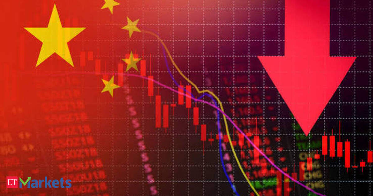 Global Market: China, Hong Kong stocks slip as AI selloff hits chip shares; defensive sectors gain