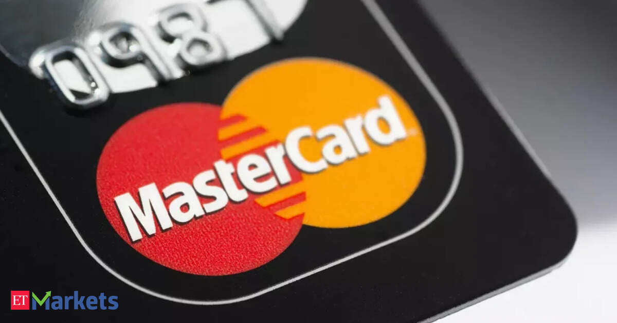 Mastercard profit beats estimates on strong consumer spending