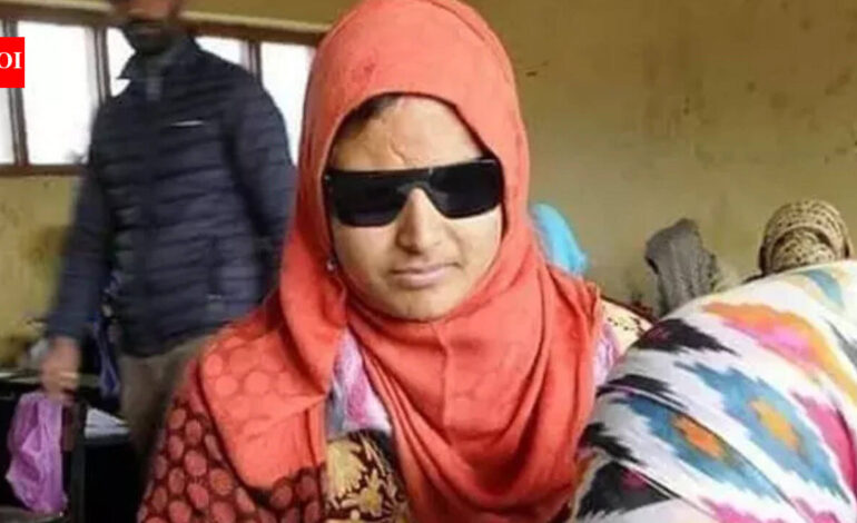 Insha Mushtaq: Jammu and Kashmir: Government clears funds for pellet survivor Insha’s gas agency after 8-year wait | India News