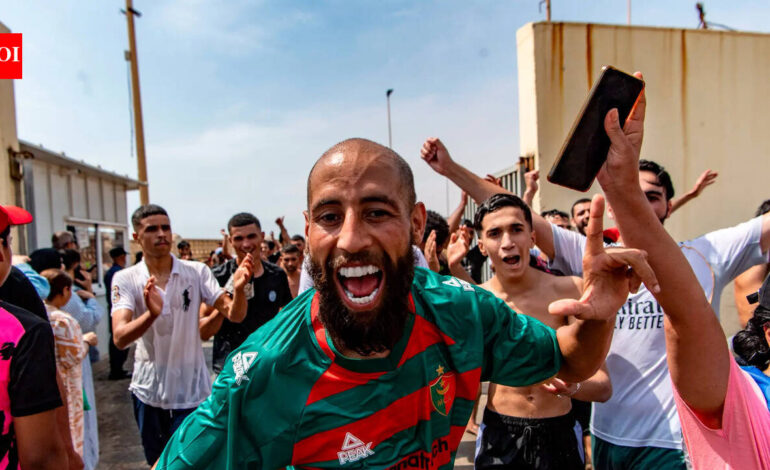Videos of Moroccan migrants entering Spain after swimming around border barriers go viral; ‘Declare national emergency’
