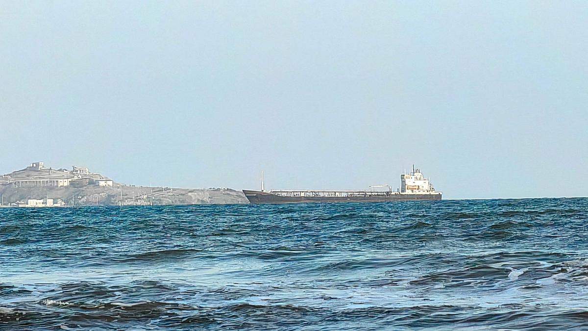 Pakistan vows retaliation against any attack on its vessels amid West Asia conflict