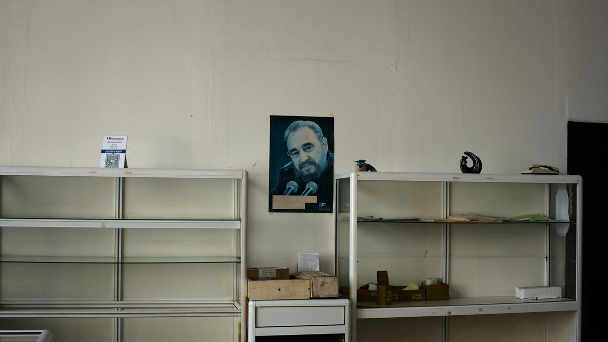 Crisis-hit Cuba opens pharmacies, gas stations to private firms
