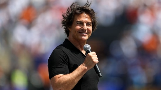 Why did Suri Cruise drop Tom Cruise’s last name? What happened between her and her father