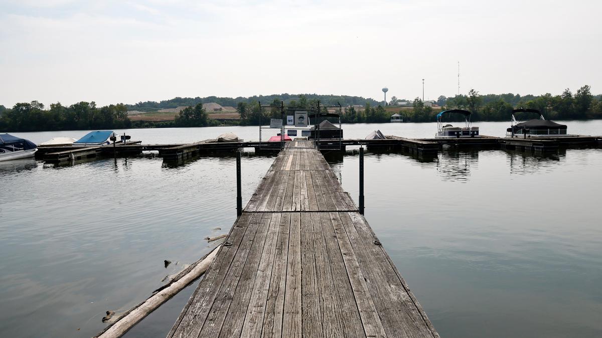 Five people dead in apparent mass drowning in Ohio river