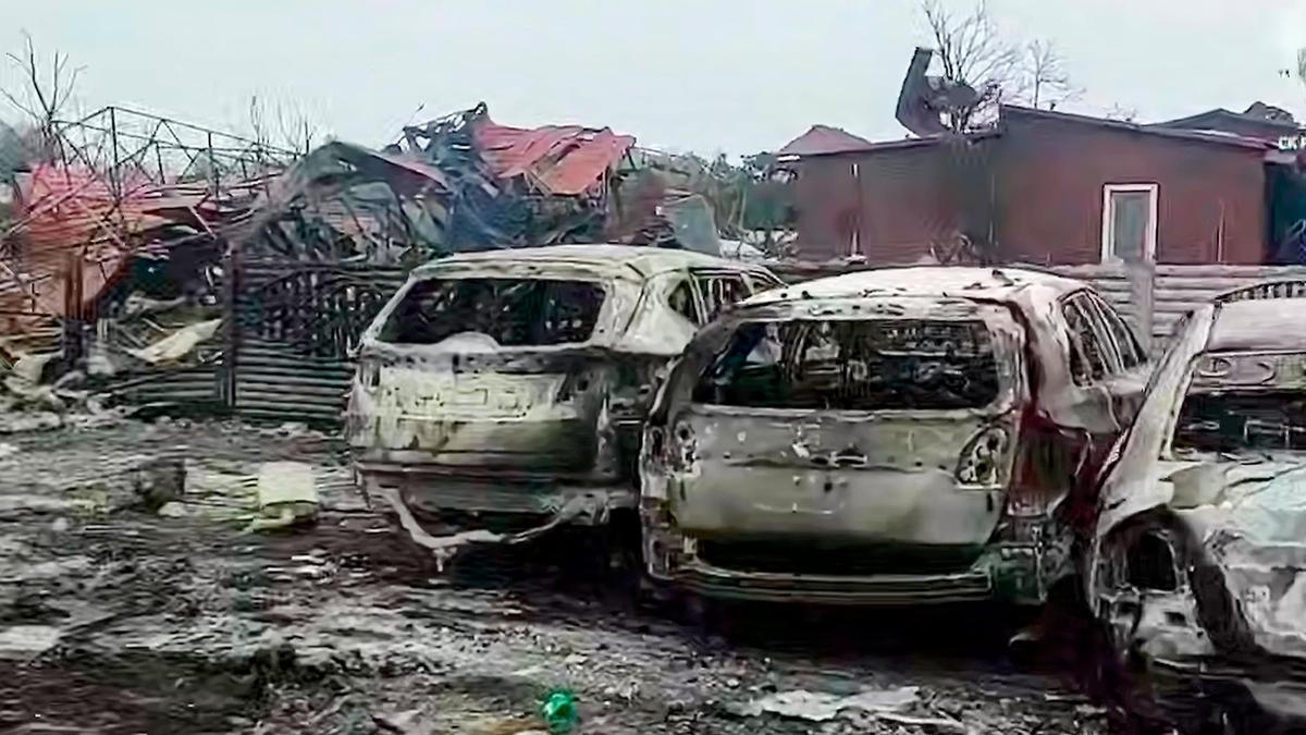 Russian, Ukrainian officials report 14 dead in latest attacks