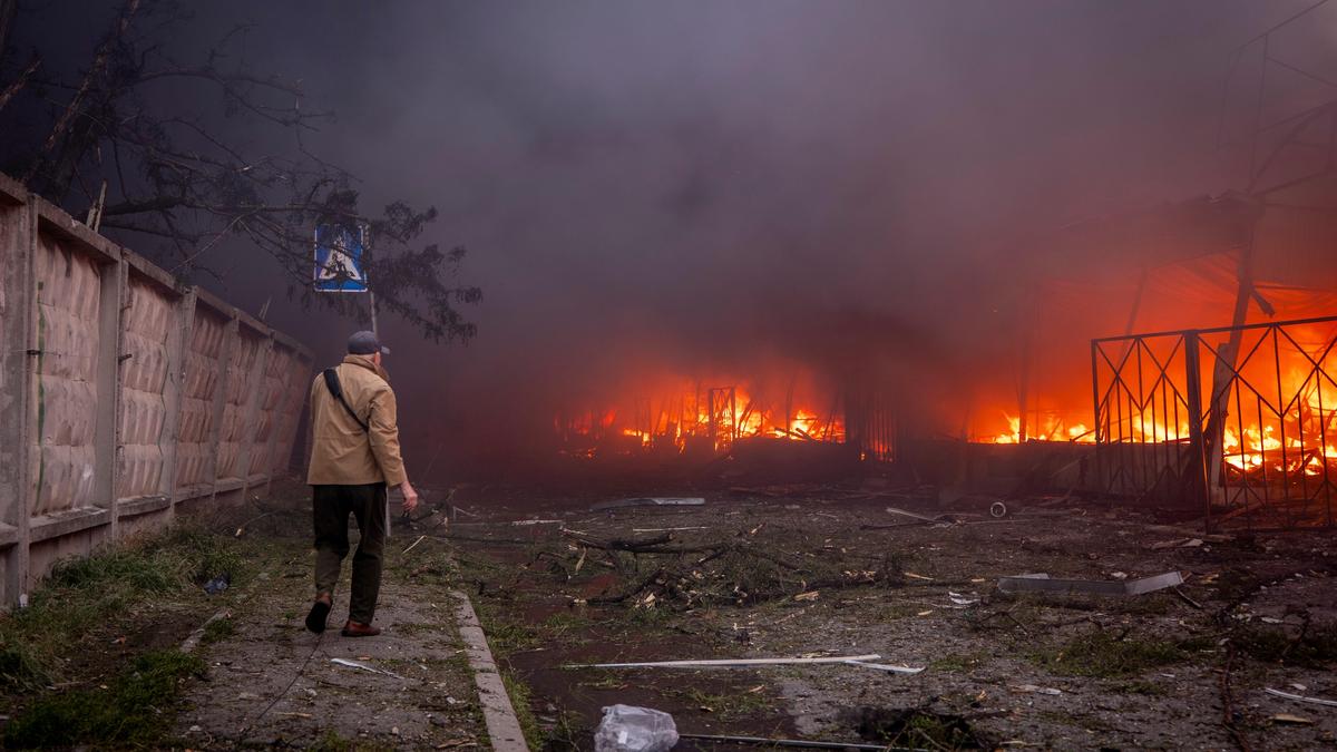 Kremlin says there’s no immediate prospect of resuming peace talks with Ukraine