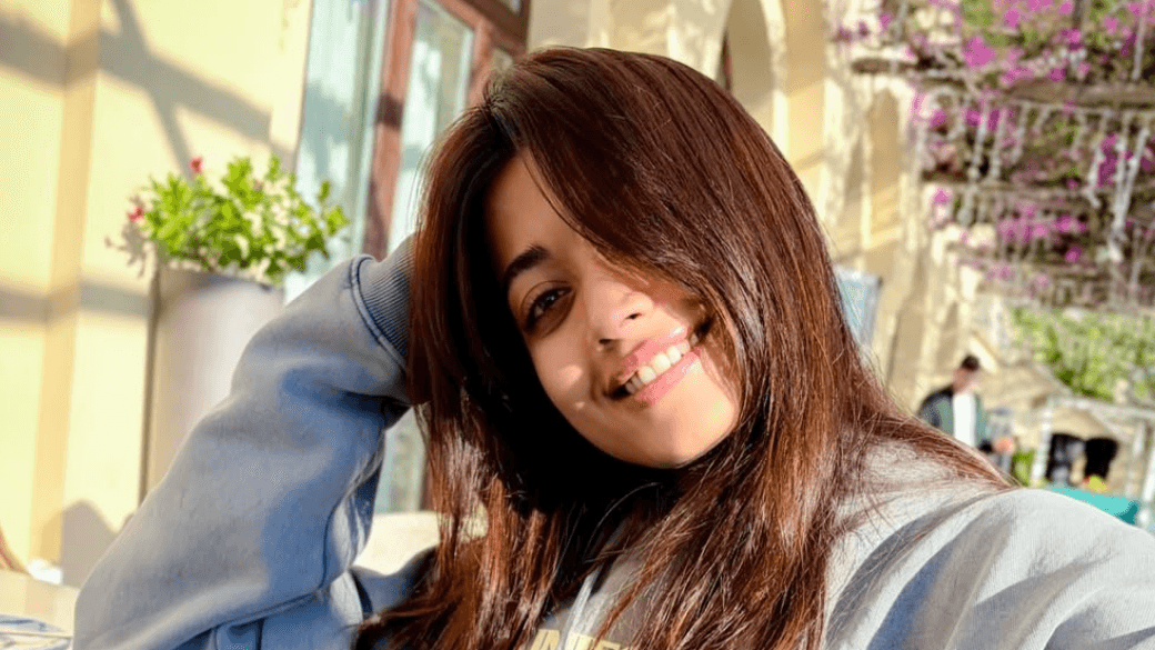 11 hydrating leave-in conditioner mists for frizzy monsoon hair