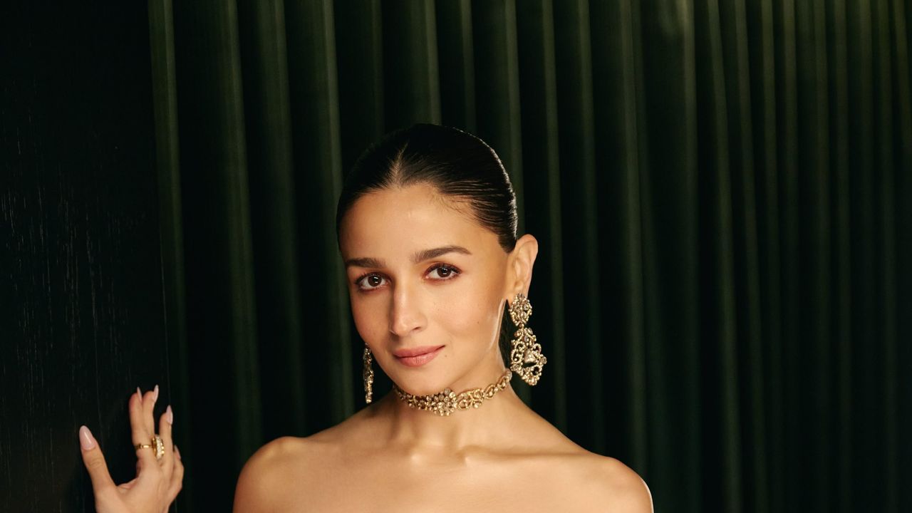 Inside Alia Bhatt’s sari wardrobe for best friend Akansha Ranjan’s wedding