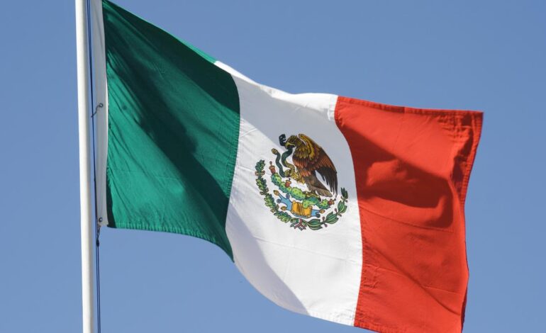 Shooting near Mexico’s Presidential palace kills one