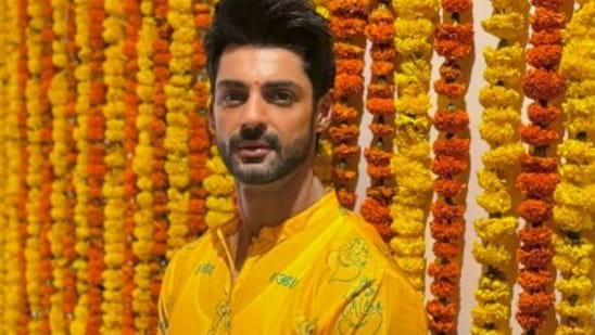 Internet fumes at Karan Wahi for comparing women today with his mother’s generation: ‘He wants them to endure silently?’