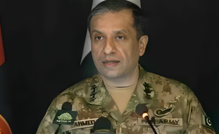 'Do not befriend Kaafirs': Pakistani general levels terror allegations against India