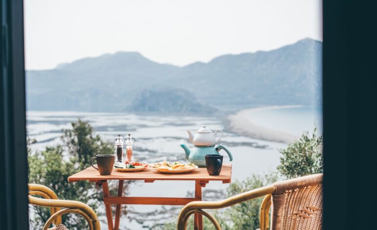 Your Meal Times Might Be Giving You “Metabolic Jet Lag”