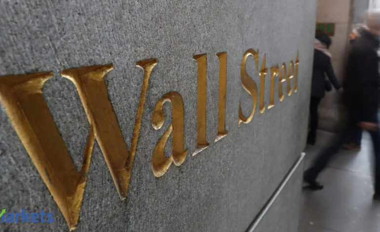 US stocks: US market ends higher as Amazon soothes AI jitters