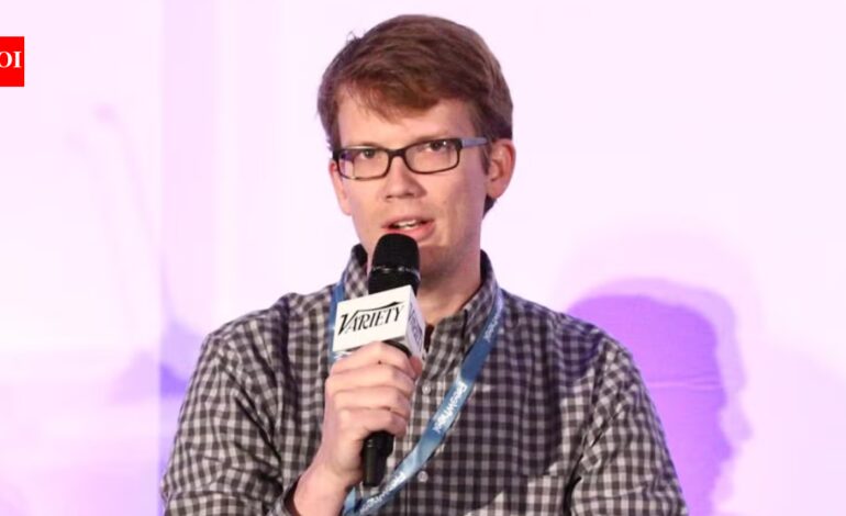 Hank Green Ai Backlash: YouTuber Hank Green faces backlash after admitting AI use in research for Ask Hank Anything episode