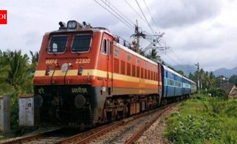 Railway Board panels suggest premature retirement of 5 officers | India News