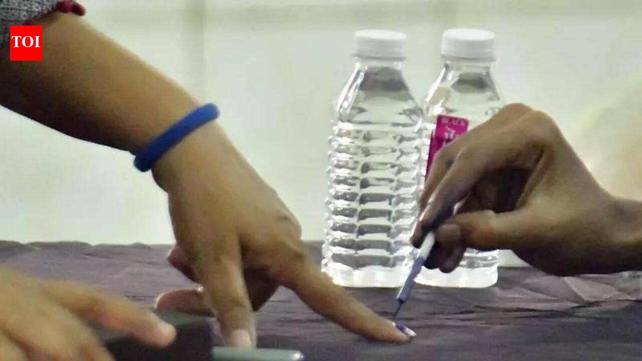 Bankipur assembly bypoll: ‘Nitish Kumar’, ‘Lalu Prasad Yadav’ lose security deposits | India News