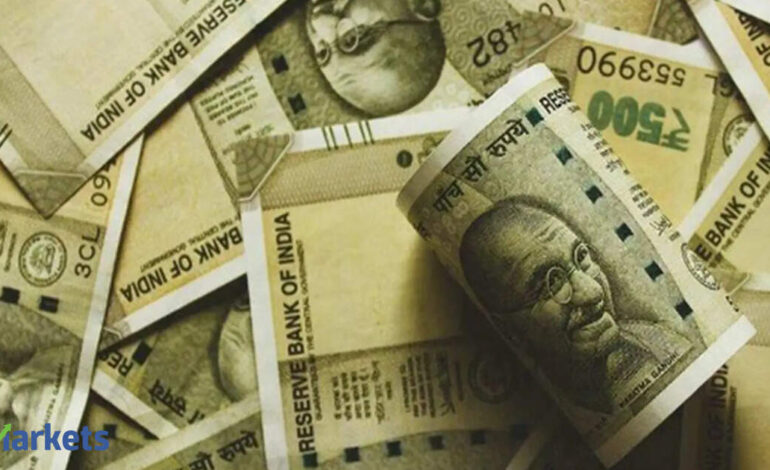Competing cues, caution ahead of RBI policy decision keep rupee nearly flat