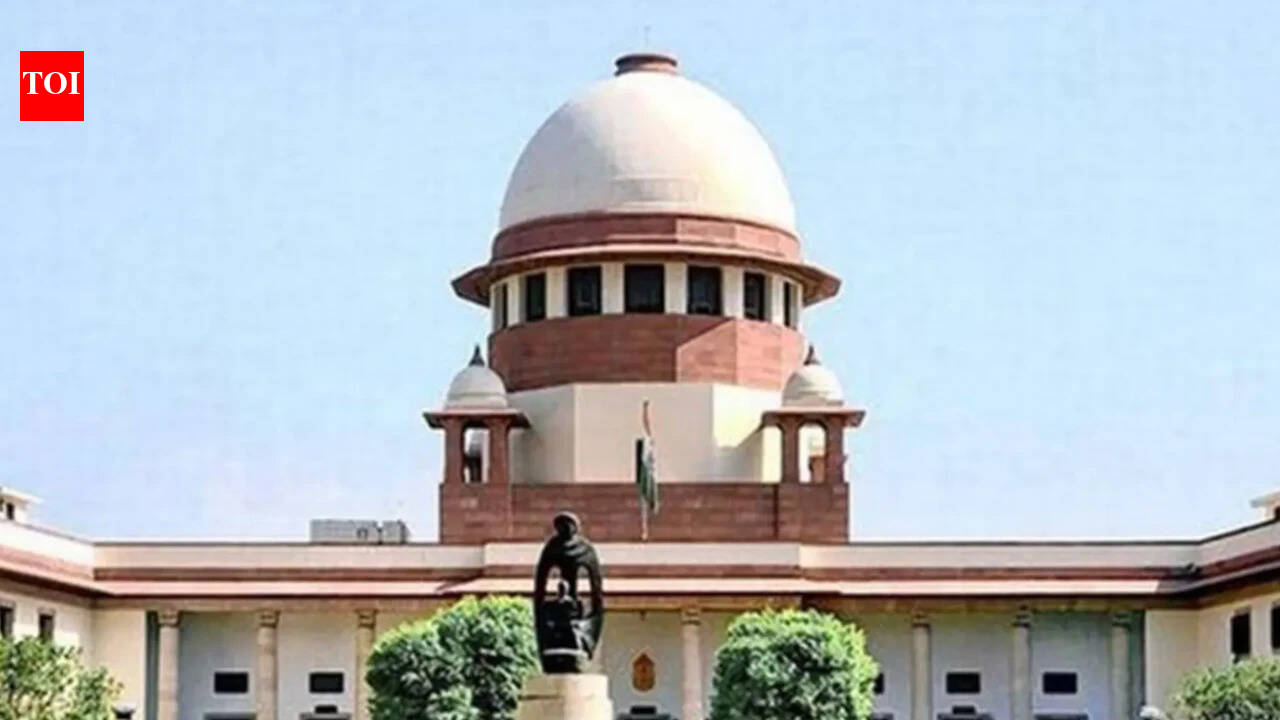 SC calls to ‘dismantle’ ‘men’s clubs’ in Bar Councils, orders co-option of 2 women members | India News