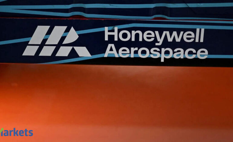 Honeywell Aerospace: Honeywell Aerospace shares plunge 26% as supply woes trigger forecast cuts