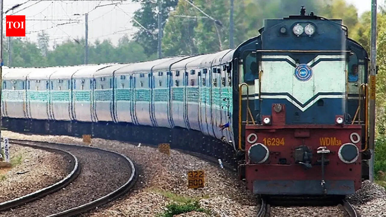 Railways rolls out National Permit-like license for container train operators | India News