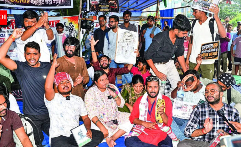 Rahul reaches out to Gen Z, backs student stir in Jharkhand | India News