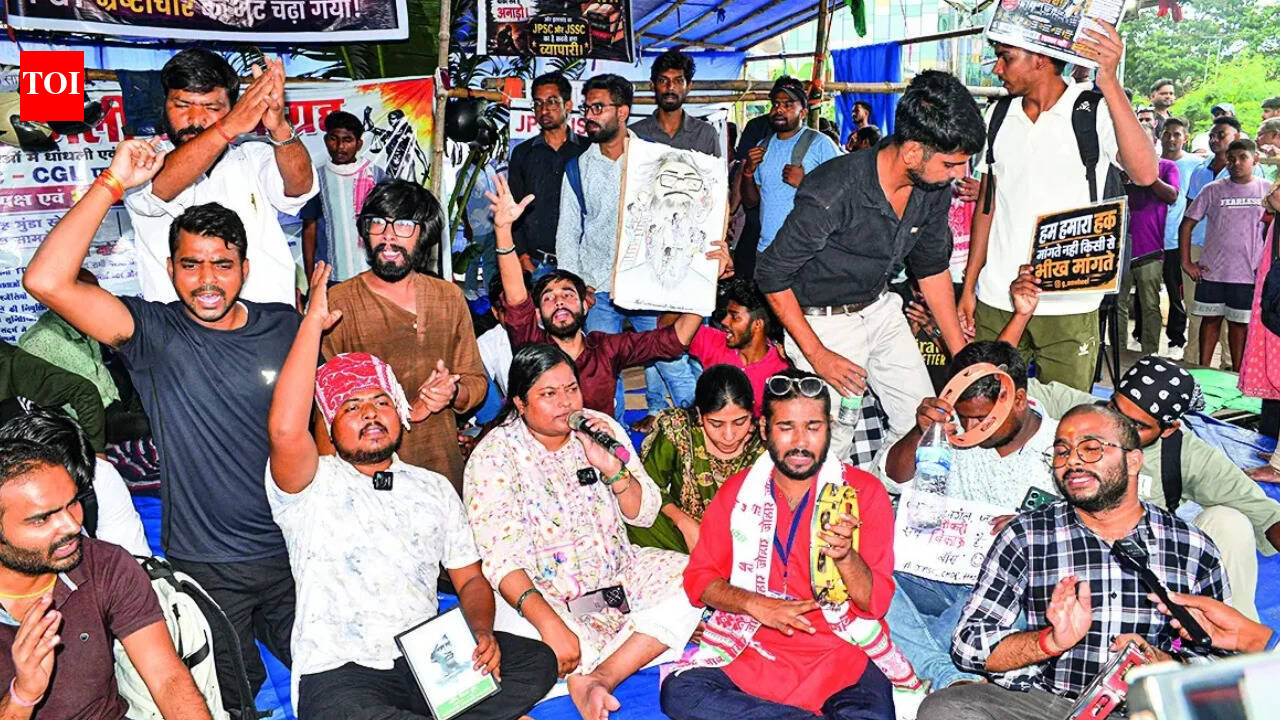 Rahul reaches out to Gen Z, backs student stir in Jharkhand | India News