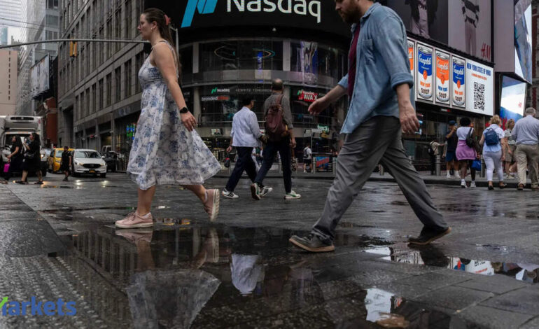 US Stocks: Nasdaq ends down as expectations of Hormuz deal fade