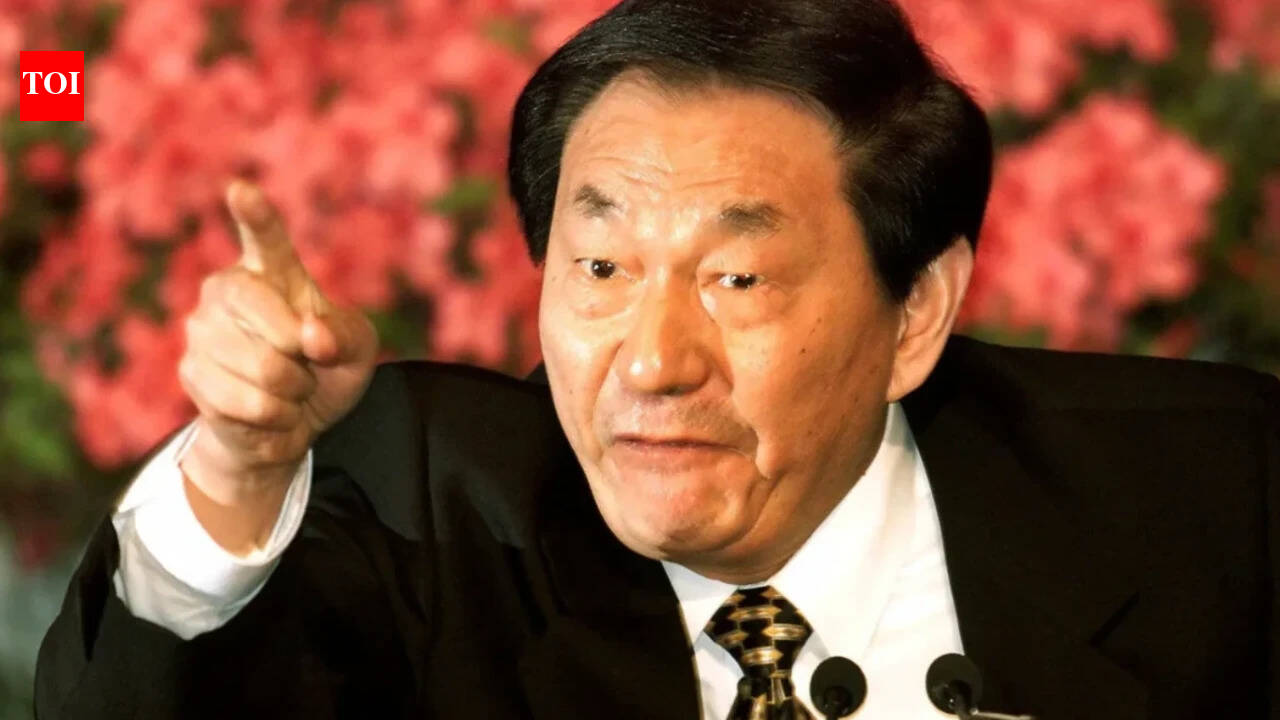 Ex-Chinese Premier Zhu Rongji, who drove economic reforms and led China into the WTO, dies at 97