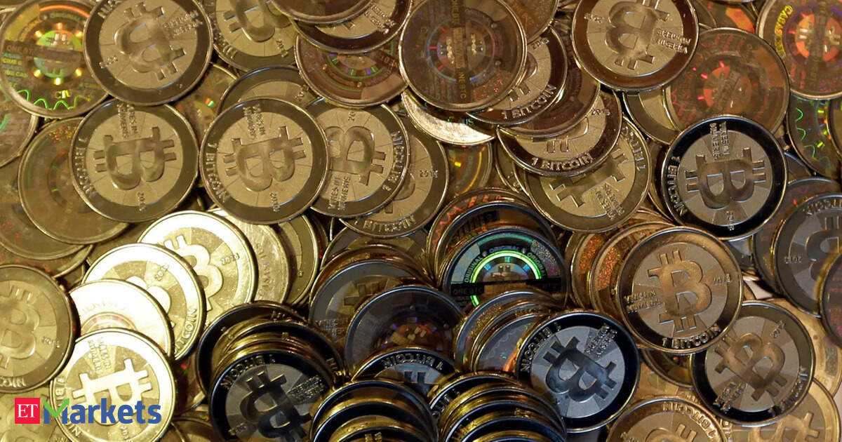 Bitcoin near $63,000 as weaker ETF demand and cancelled SEC meeting dampen crypto sentiment