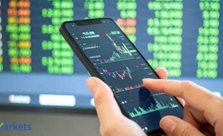 Institutional investors reveal cautious approach to tech favorites in US quarterly 13F filings